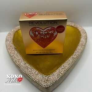 Revolution Dragon's Heart Multi-Color Highlighter